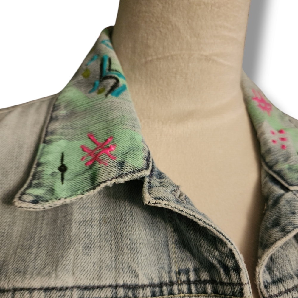 Handpainted OOAK Abstract Art Denim Vest - Picture 8 of 9